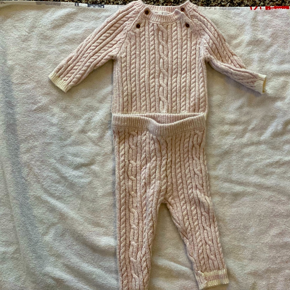 LIKE NEW Janie and Jack sweater set